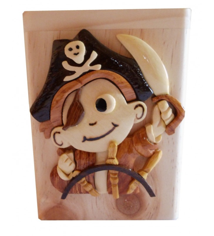 Tirelire en bois avec prénom, Petit Pirate