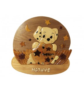 Horloge avec prénom en bois, Chiot Dalmatien, déco pour chambre enfant