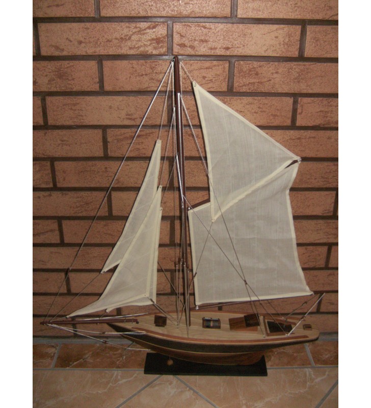 Pen Duick, maquette bateau en bois, déco pour collectionneurs