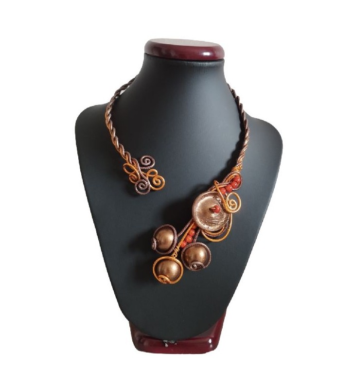 Collier fantaisie femme original pour mariage ou soirée, marron cuivré